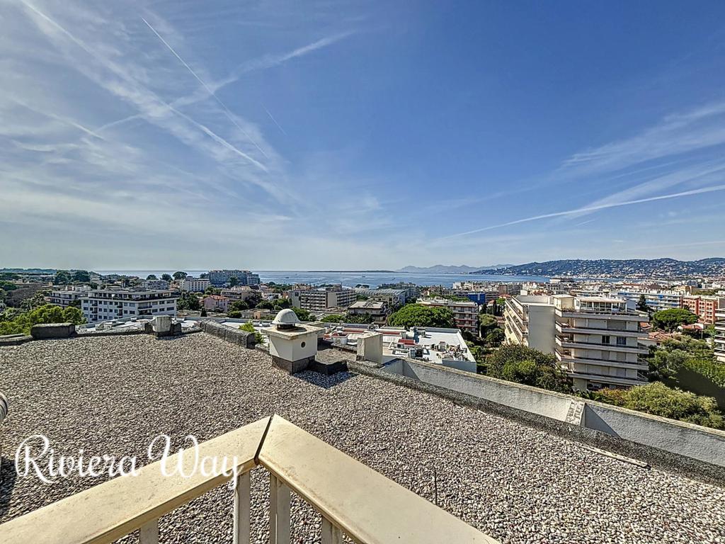 3 room apartment in Antibes, photo #3, listing #97103958